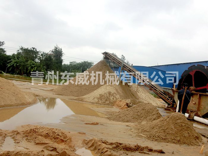 海南海口轮式洗沙现场